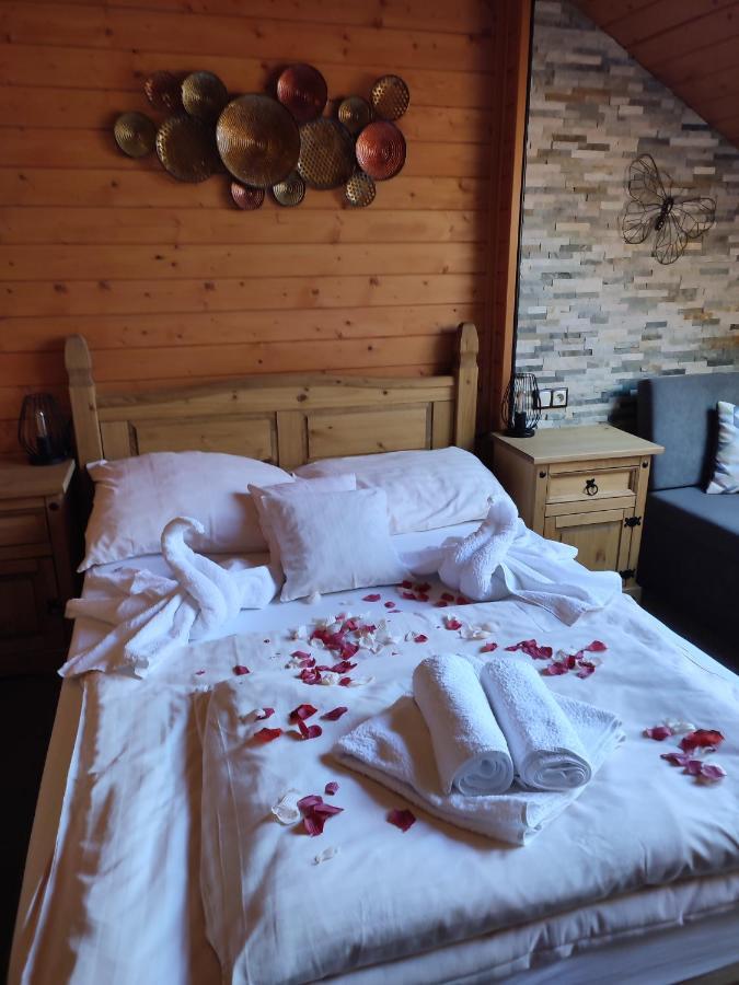 Hotel Nábřežní terasy Žďár nad Sázavou Esterno foto