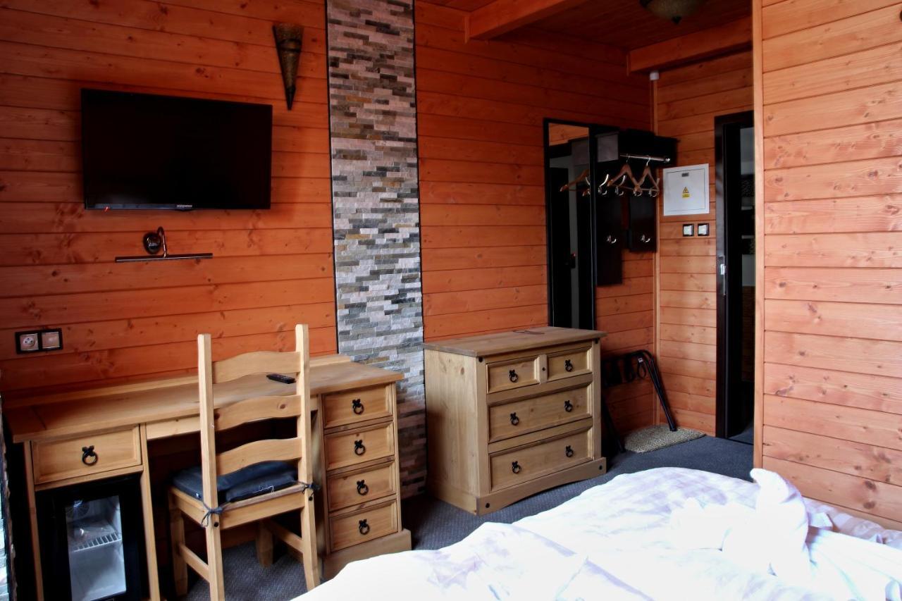 Hotel Nábřežní terasy Žďár nad Sázavou Esterno foto